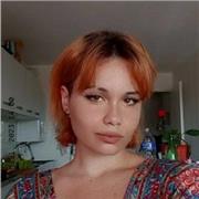 Ancienne étudiante (19 ans) , a un assez bon niveaux d’orthographe et de conjugaison